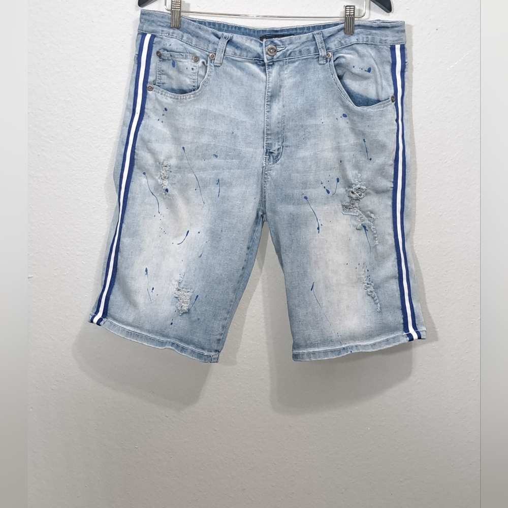 Society Distressed Ice Blue Paint Splatter Urban Men's Jeans Shorts, Size 38.